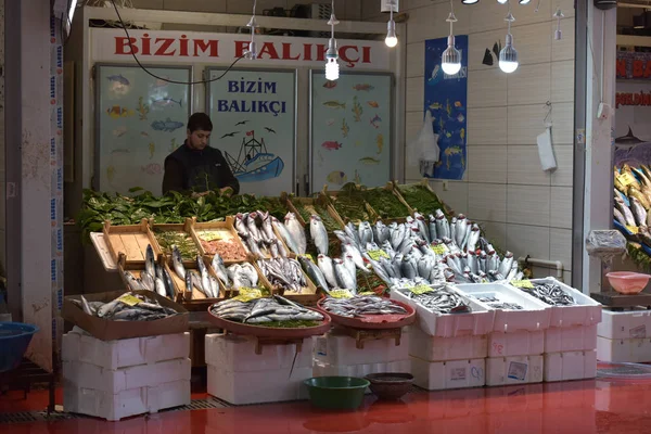 Turchia Istanbul 2018 Grande Varietà Pesce Nel Mercato Del Pesce — Foto Stock