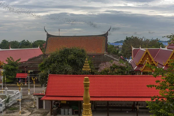 Ratchaburi Tailandia 2018 Wat Khao Chong Pran Templo Para Gente — Foto de Stock