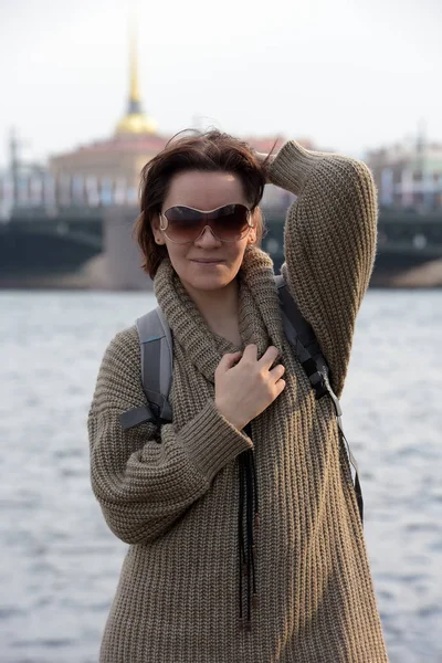 Woman Years Old Brunette Sweater Sunglasses — Stock Photo, Image