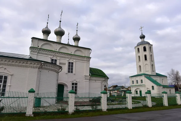 Rusia Tsivilsk 2017 Campanario Con Iglesia Juan Misericordioso Tsivilsk República — Foto de Stock