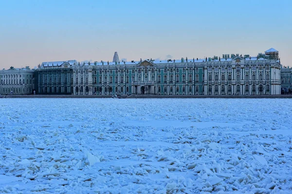 Rusya Petersburg 2014 Neva Kışın Soğuk Bir Günde Buz Altında — Stok fotoğraf