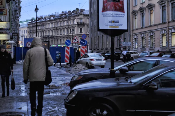 Rusya Petersburg 2015 Araba Şehir Merkezi Yaya Caddesi Üzerinde Park — Stok fotoğraf