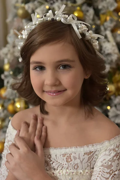 Portrait Beautiful Little Brunette Big Expressive Eyes — Stock Photo, Image