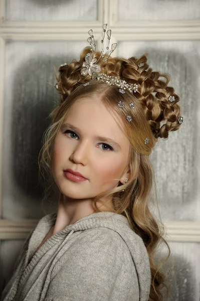 Tündér Fiatal Lány Portréja Tél — Stock Fotó