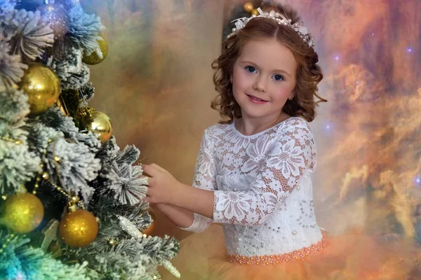 Beautiful Young Girl Beautiful Ball Gown Christmas Interiors — Stock Photo, Image