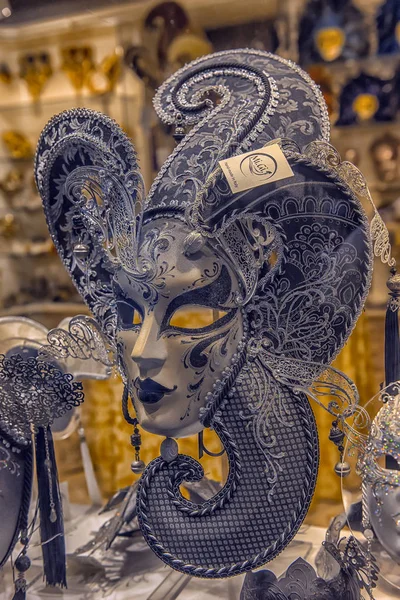 Itália Veneza 2018 Máscaras Tradicionais Venezianas Montra — Fotografia de Stock