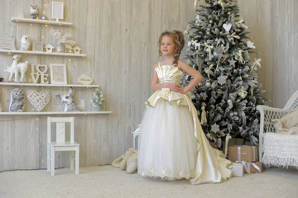 Winter Princess White Dress Christmas Tree — Stock Photo, Image