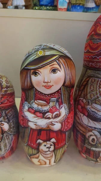 Ρωσία Μόσχα 2018 Ένθετα Κούκλες Στη Βιτρίνα Του Καταστήματος — Φωτογραφία Αρχείου