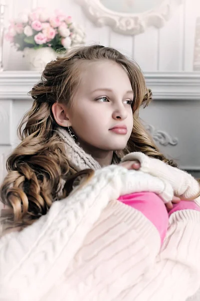 Portrait Girl Years Old Blonde Sits Pensive — Stock Photo, Image