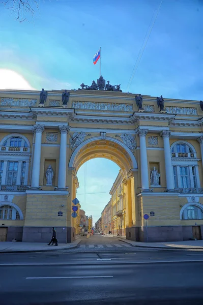 Rosja Sankt Petersburg 2015 Widok Senatu Synodu Budynku — Zdjęcie stockowe