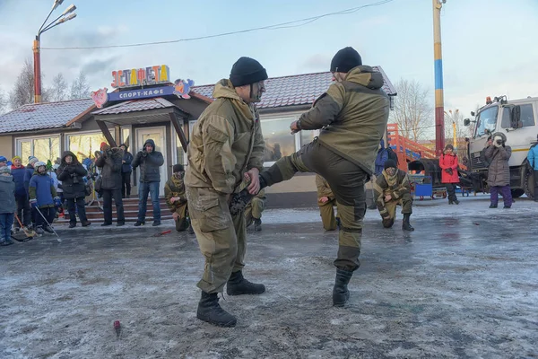 Rusya Askeri Sokak Hokeyi Gün Festivali Nde Kışın Mücadele Severodvinsk — Stok fotoğraf