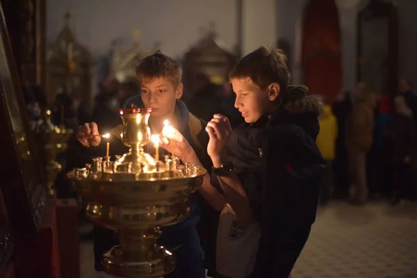 Russia Petersburg 2015 Believers Orthodox Church Put Candles Pray — Stock Photo, Image