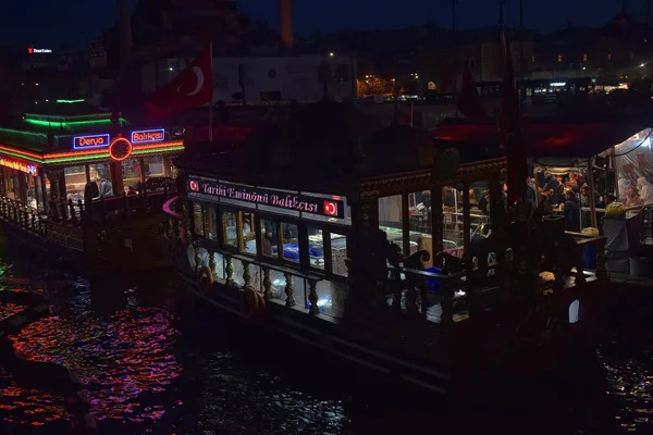 Istanbul Turkey 2018 Floating Fish Restaurant Moored Eminonu Pier Colorful — Stock Photo, Image