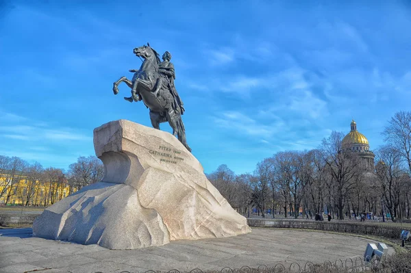 Russia Petersburg 2012 Statue Bronze Horseman Blue Sky — Stock Photo, Image