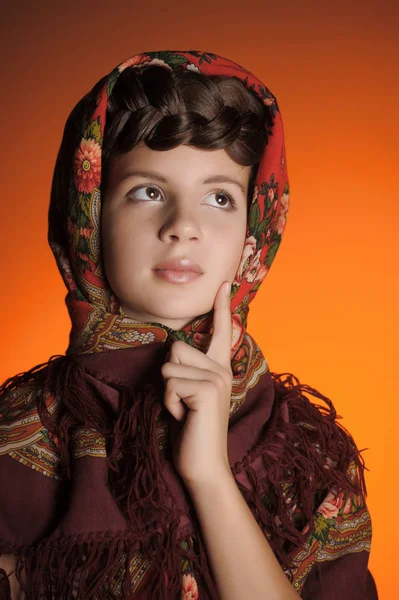 Portrait Beautiful Young Russian Girl Scythe Her Head Russian Headscarf — Stock Photo, Image
