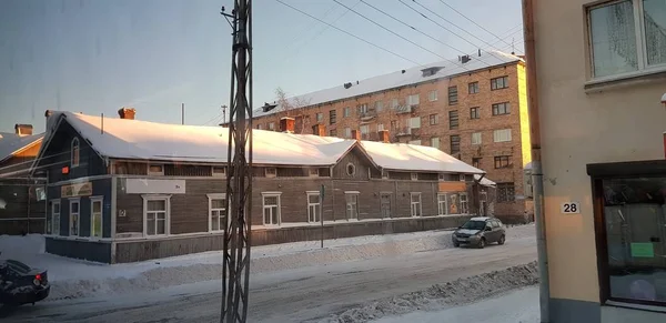 Rusland Sortavala 2019 Houten Huizen Een Stad Straat — Stockfoto