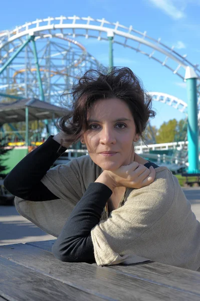 Woman Amusement Park Background Carousel — Stock Photo, Image