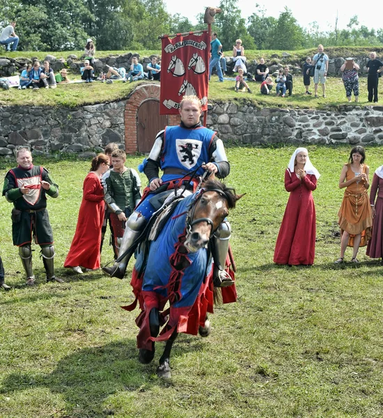 Knight on horse tournament. Army, ancient. — Stock Photo, Image