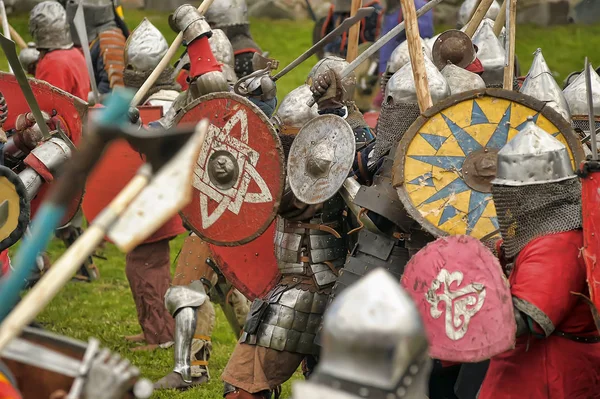 Caballeros en el campo de batalla . —  Fotos de Stock