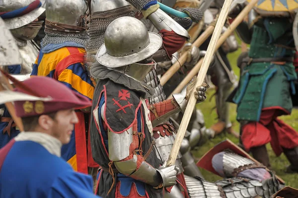 Ridders op het gebied van de strijd. — Stockfoto