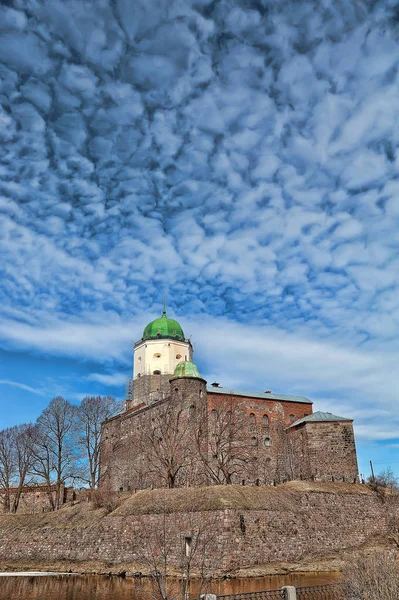 Hrad Vyborg na začátku jara — Stock fotografie