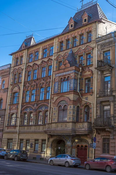 Fragmento de la rentable casa de N.N. Nikonov, 1899-1900. St. . —  Fotos de Stock
