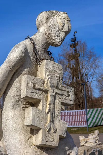 Parco delle sculture Museone, Molte sculture bianche a cielo aperto — Foto Stock