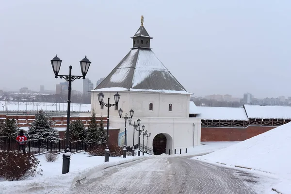 Стены казанского кремля — стоковое фото