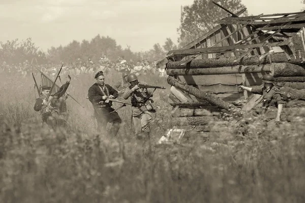 제 2 차 세계 대전의 소련 군인은 제 2 차 세계 대전 동안 에 대한 전투 — 스톡 사진