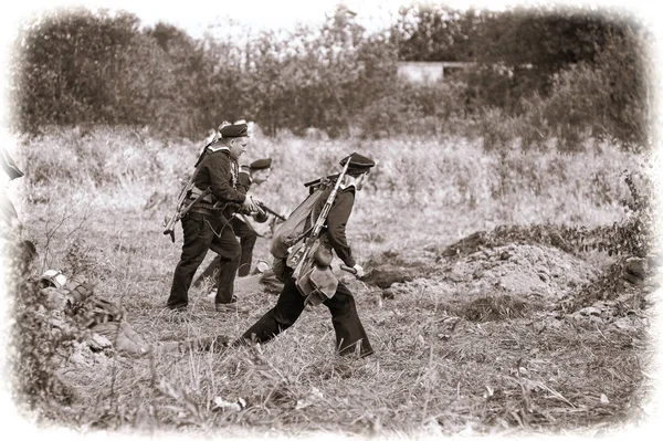 Soviet soldiers of the Second World War during the battle for th — Stock Photo, Image