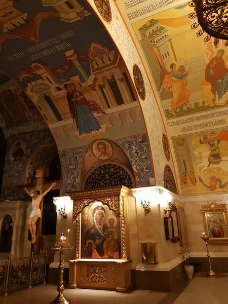 Iglesia de la Transfiguración de la Catedral de Cristo Salvador. Th —  Fotos de Stock