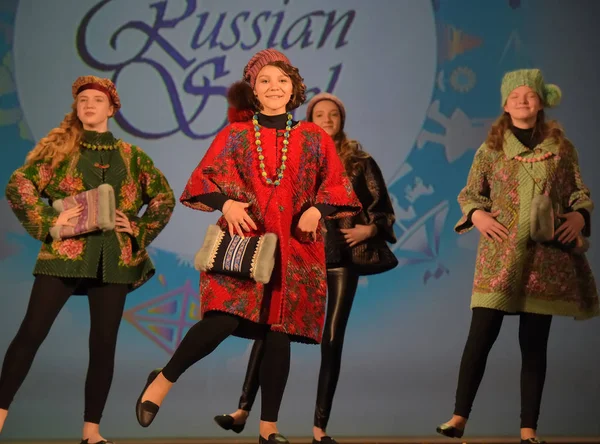 Rusia, San Petersburgo 01,06,2019 Beneficencia XVII Festival de Ch — Foto de Stock