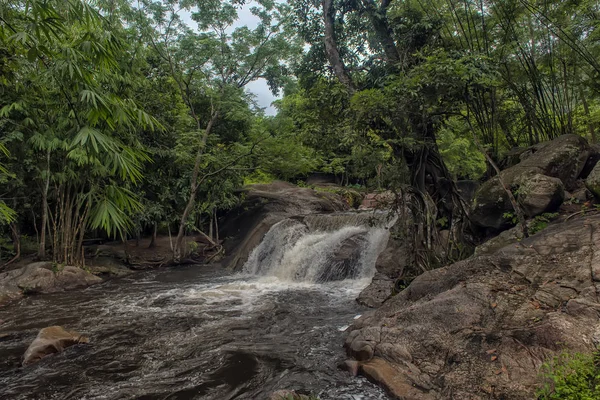 Cascade de Kao Chun à Suan Phung , — Photo