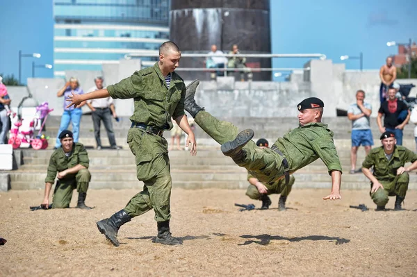 Demonstrative performance of the Marine Corps — Stock Photo, Image