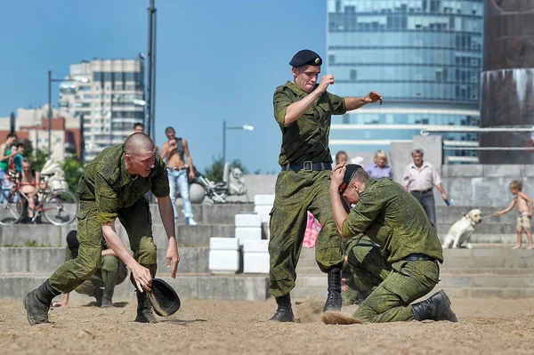 Demonstrative performance of the Marine Corps — Stock Photo, Image