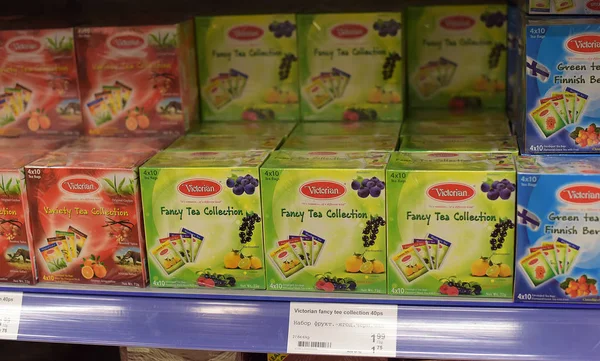 Tea in packages on a store shelf — Stock Photo, Image