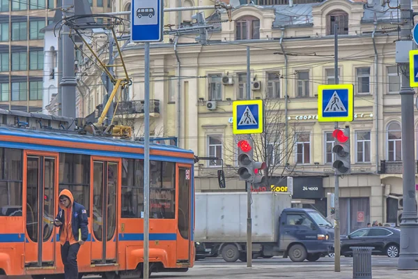 Orange tram on a Moscow street — Stock Photo, Image