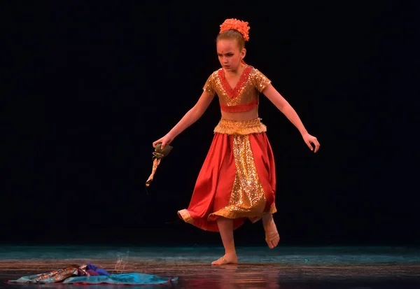 Russia Petersburg 2019 Indian Classical Dance Children Stage Performance Children — Stock Photo, Image