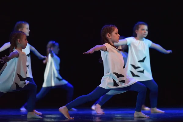 Russia San Pietroburgo 2019 Spettacolo Danza Collettiva Bambini Festival Aperto — Foto Stock