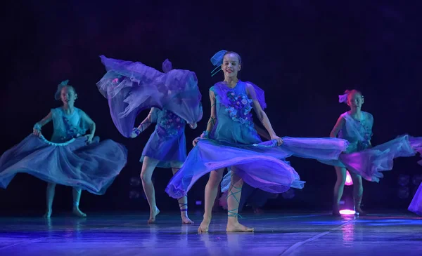 Russland Petersburg 2019 Auftritt Der Kindertanzgruppe Ballett Chareographie Beim Offenen — Stockfoto