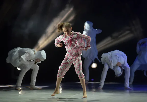 Росія Санкт Петербург 2019 Виконання Дитячого Танцювального Балету Камеографія Відкритому — стокове фото