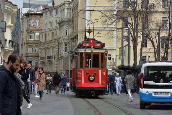 Turkey Istanbul 2018 Nostalgic Red Tram Istanbul Historic Tram Taksim — Stock Photo, Image