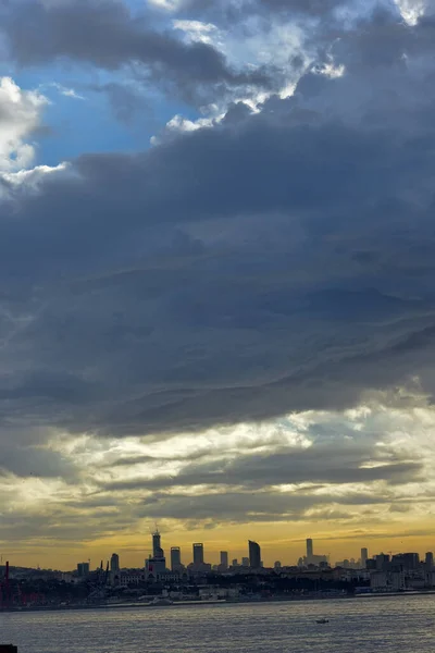 Türkiye Stanbul 2018 Günbatımı Borfort Manzarası Kentin Yerleşim Alanları — Stok fotoğraf