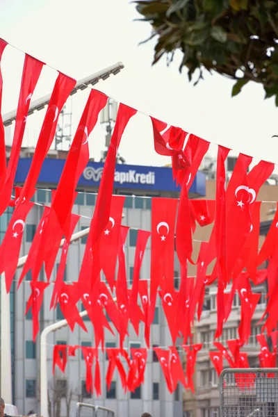 Turkey Istanbul 2018 Garlands Flags City Street — Stock Photo, Image