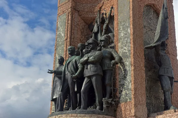 Turcja Stambuł 2018 Monument Republic Pomnik Republiki Jest Słynnym Pomnikiem — Zdjęcie stockowe