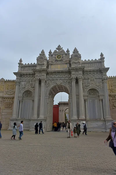Turecko Istanbul 2018 Dolmabahce Palace Entrance Gate Sultan Istanbul Turecko — Stock fotografie