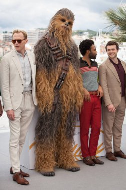 Cannes, Fransa - 15 Mayıs 2018: Chewbacca için photocall katılır ' Solo: A Star Wars hikayesi ' 71 yıllık Cannes Film Festivali, Palais des Festivals sırasında