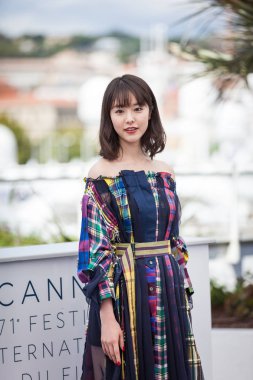 Cannes, Fransa - 15 Mayıs 2018: Oyuncu Erika Karata photocall için katılır ' Asako ı ve II (Netemo Sametemo)' 71 yıllık Cannes Film Festivali, Palais des Festivals sırasında