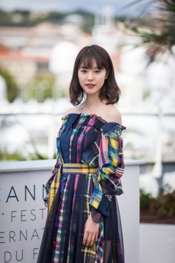 Cannes, Fransa - 15 Mayıs 2018: Oyuncu Erika Karata photocall için katılır ' Asako ı ve II (Netemo Sametemo)' 71 yıllık Cannes Film Festivali, Palais des Festivals sırasında