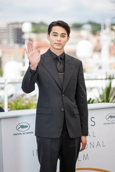 Cannes Francja Maja 2018 Aktor Masahiro Higashide Uczęszcza Photocall Dla — Zdjęcie stockowe
